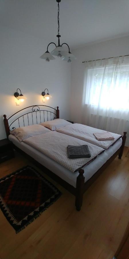 Aramis 3 Apartments Hévíz Buitenkant foto
